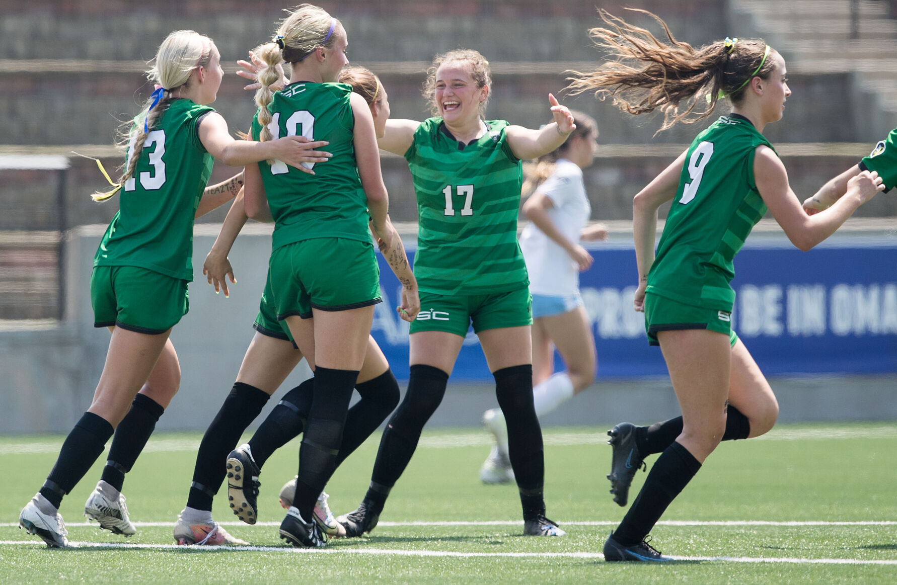 051222-owh-spo-statesoccer01.JPG